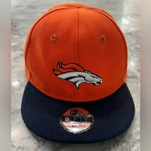 16$ Denver Broncos infant hat